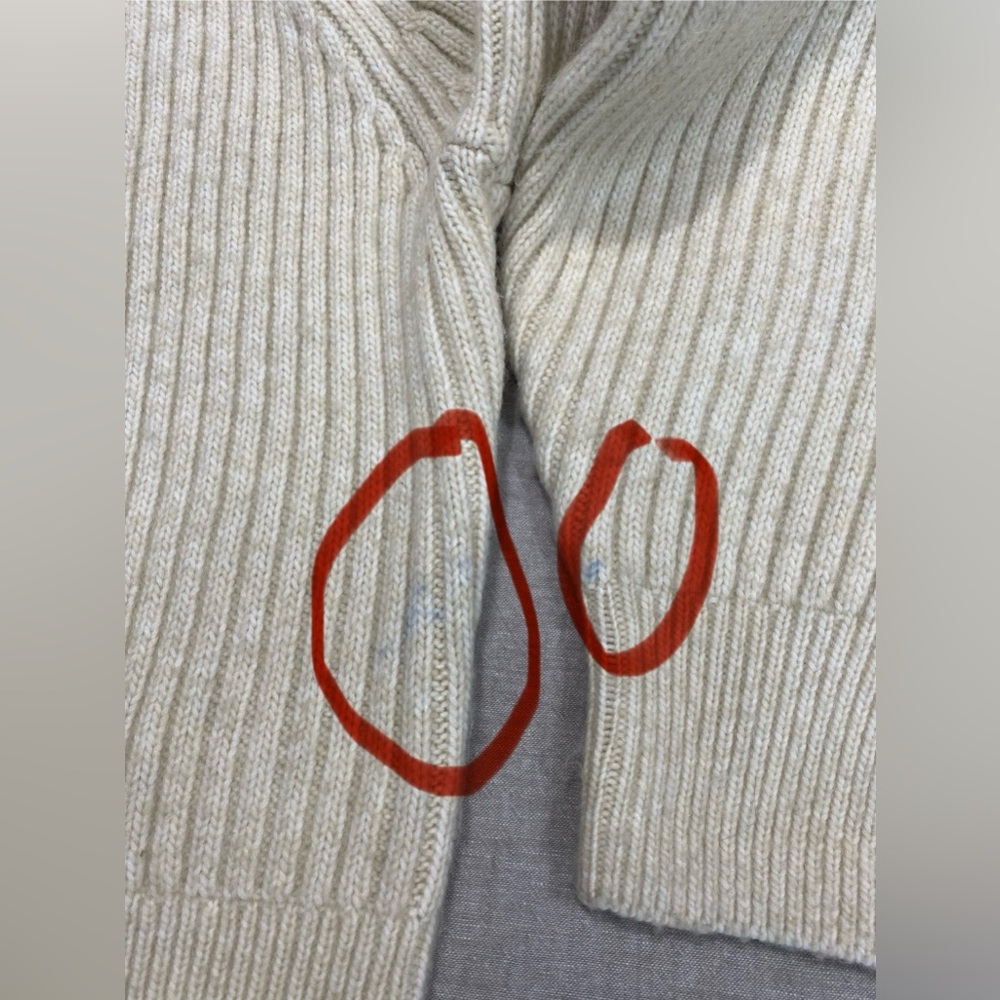 H&M, Women's knit cardigan, long sleeves, Size S Beige - Picture 4 of 12